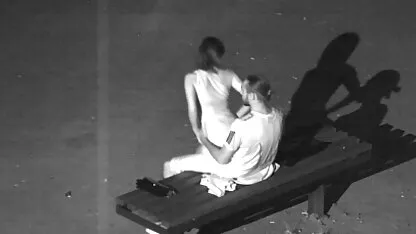 Sexo quente depois de uma massagem fria no sofá filme porno gratis romantico