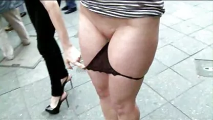 Frito doméstico frango com sexo sensual e romântico um cara