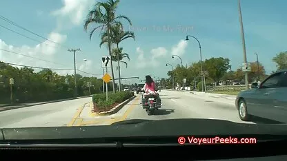 Uma puta russa filme porno romantico gratis com um apaixonado chupando o pau do homem no canteiro de obras