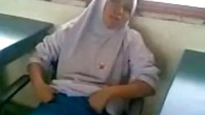 Lírio experienced sucção filme de sexo romantico Mijando pov