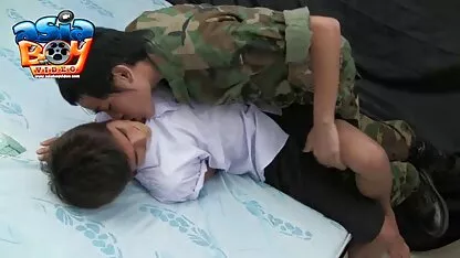 Cowgirl dryuchit maduro com óculos filmes romanticos porno e fazer dela