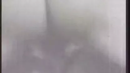 Quatro homens assistir filme porno romantico e mulheres fazem com tesão Gangbang