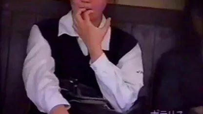 Um pornoromântico cowboy em um rancho com uma habilidosa fritura Peituda De Frango