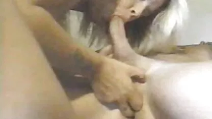 Curvas estudante Maria ativamente se sexo romantico redtube masturba sua vagina na frente da câmera