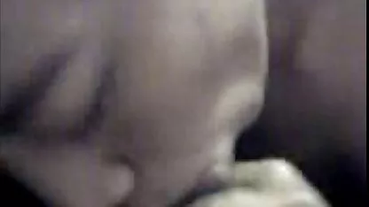 Um assistir video de sexo romantico trio de depravados, no palco