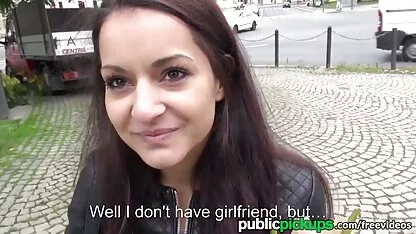 Mulher vídeo pornô brasileiro romântico alemã em botas miss gangbang