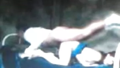 Três filhotes batendo palmas em grande vibrador filme porno romântico