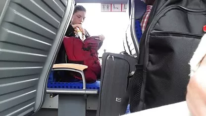 Massagem nu sexo para sexo romântico entre casal homem bonito